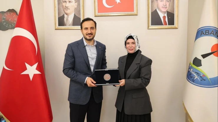 AK Parti İstanbul İl Başkanı Özdemir'den Abana Belediyesi'ne Ziyaret