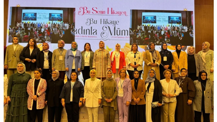 AK Parti Kadın Kolları Tam Kadro Eğitimde