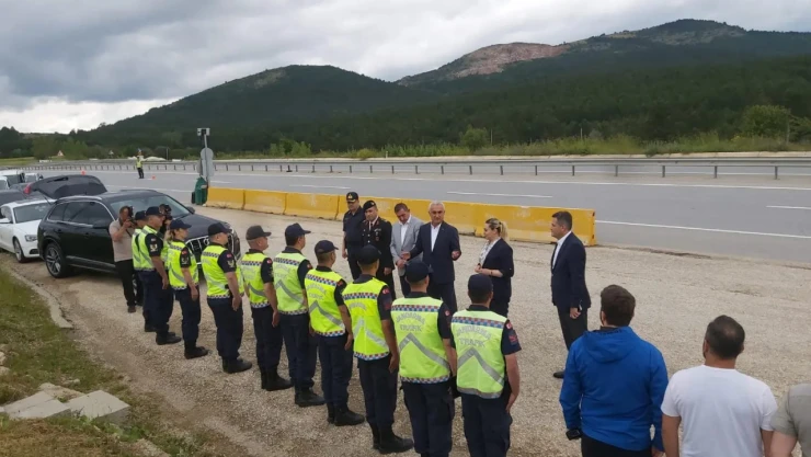 AK Parti Milletvekili Ekmekci'nin arefe mesaisi