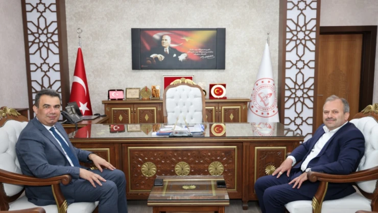 AK Parti Milletvekili Halil Uluay'dan İl Millî Eğitim Müdürü Hasan Gümüş'e Ziyaret