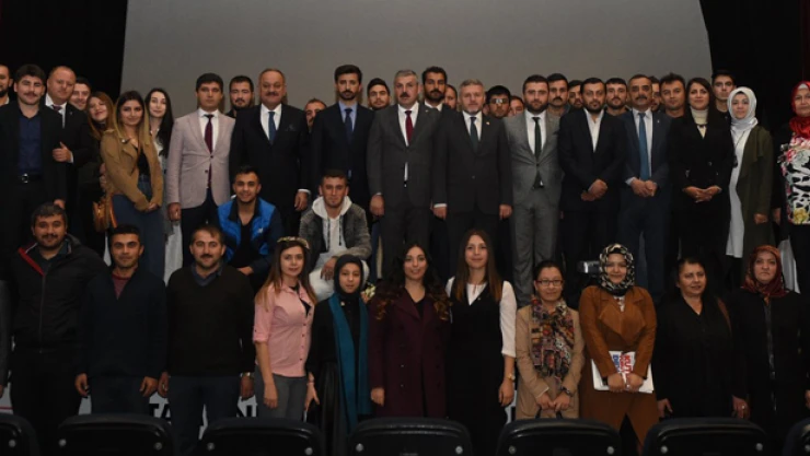 AK Parti yerel seçimler için toplandı