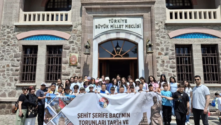 Akademik Başarı Gezilerle Taçlandı