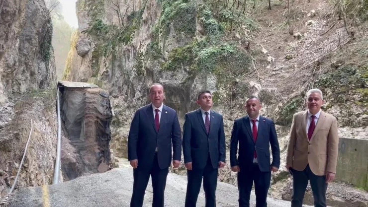 Akay, 'Şeker Kanyonu Yolunun Yapılmaması Turizm İçin Handikap'