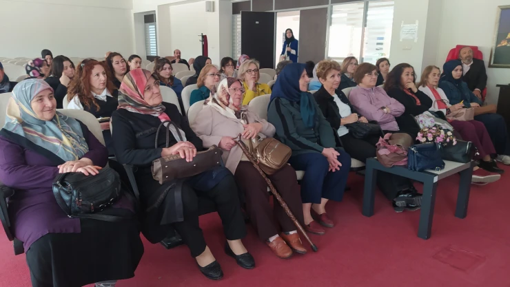 AKED'ten Girişimci Kadınlara Eğitim