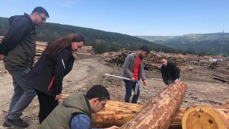 Aksu Orman Emvali Deposunu İncelediler