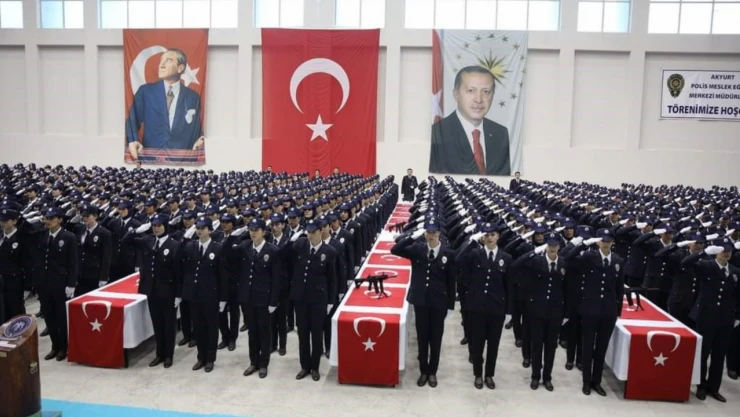 Akyurt POMEM 29'uncu Dönem Mezunlarını Verdi