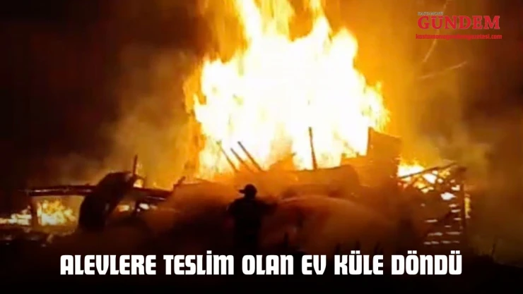 Alevlere Teslim Olan Ev Küle Döndü