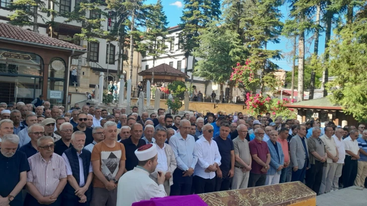 Aliye Meydan Defnedildi