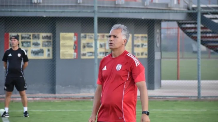 Altınordu Teknik Direktörü Namet Ateş: 'Birinci Amacımız Oyuncu Gelişimi'