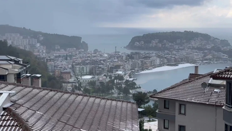 Dört Mevsim Birden Yaşandı