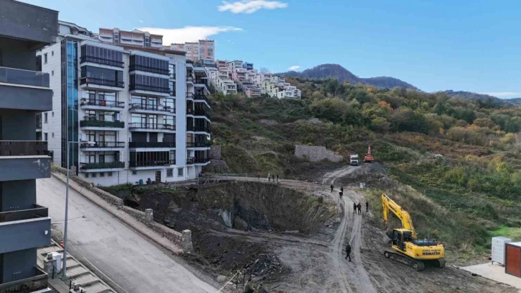 Amasra'da 24 Dairede Yaşayan 70 Kişi Tahliye Edildi