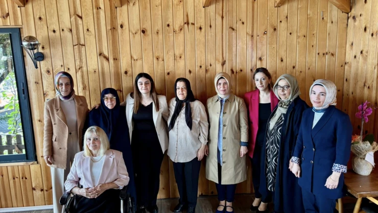 Anneler Günü Kahvaltısı Düzenlendi