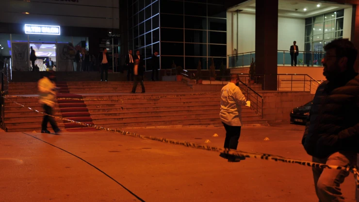 Arazi anlaşmazlığı düğünü kana buladı 4 yaralı