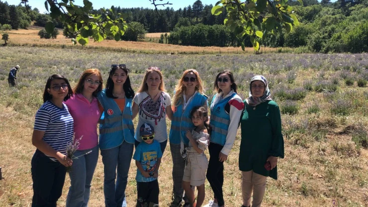 Asenalar Lavanta Hasadı'na katıldı