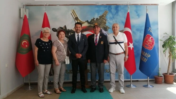 Atatürkçü Düşünce Derneği'nden Anlamlı Ziyaret