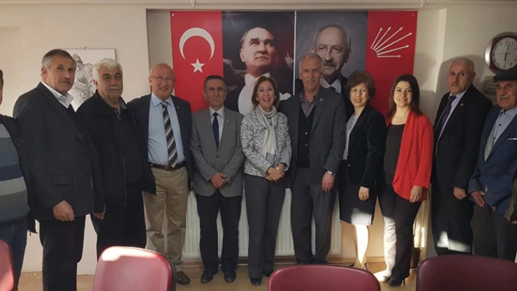 'Atatürk'e, verilmeyen hakların başkasına verilmesi haksızlık'