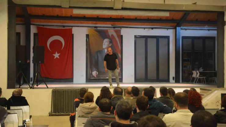 Ayhan Taş, Sinop'ta Hayranlarıyla Buluştu