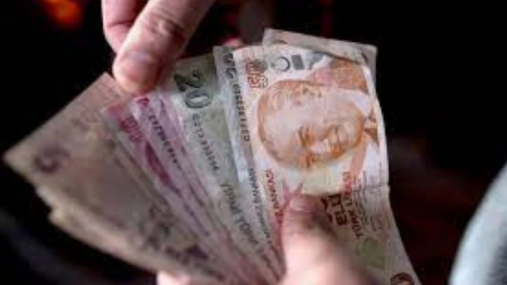 Aylıkları düzenleyen teklif kabul edildi