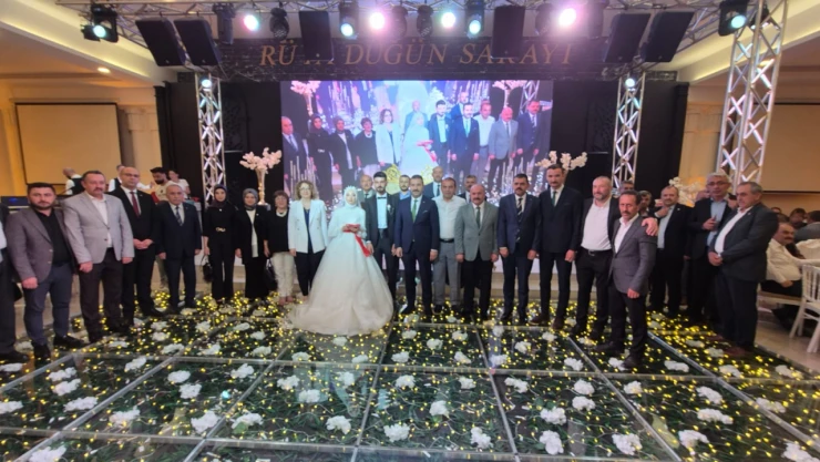 Ayyüce İle Zafer Evlendi