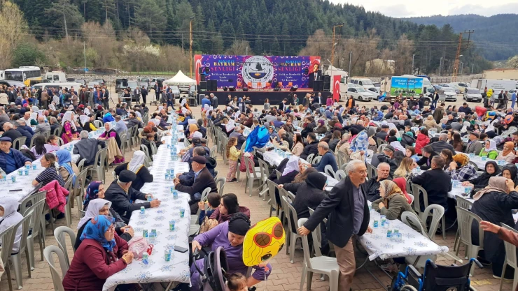 Azdavay'da Bayramlaşma Töreni Yapıldı