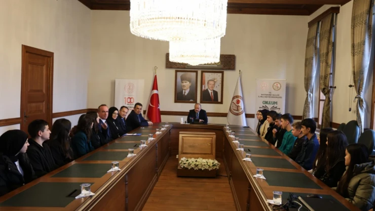 Azdavaylı Öğrencilerden Vali Dallı'ya Ziyaret