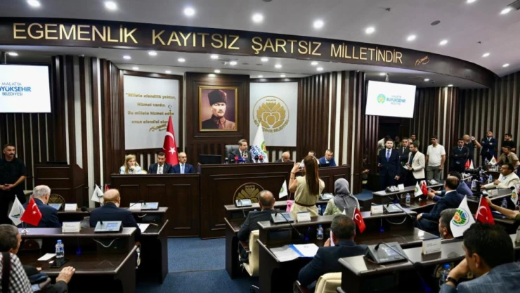 Bakan Bayraktar: 'Karadeniz Gazı 16 Milyon Haneye Ulaşacak'