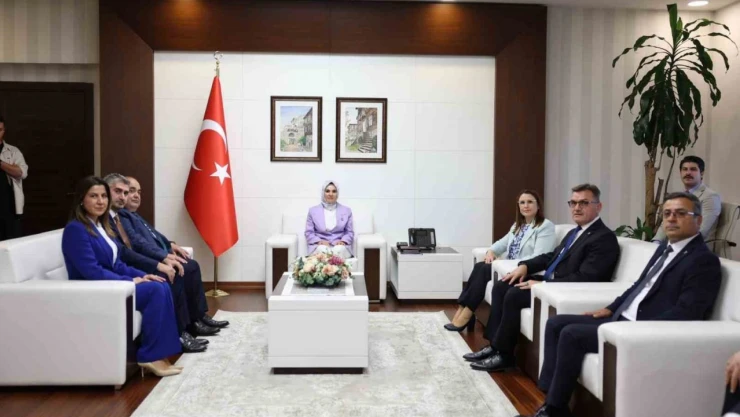 Aile ve Sosyal Hizmetler Bakanı Mahinur Özdemir Göktaş, Bartın'da Konuştu