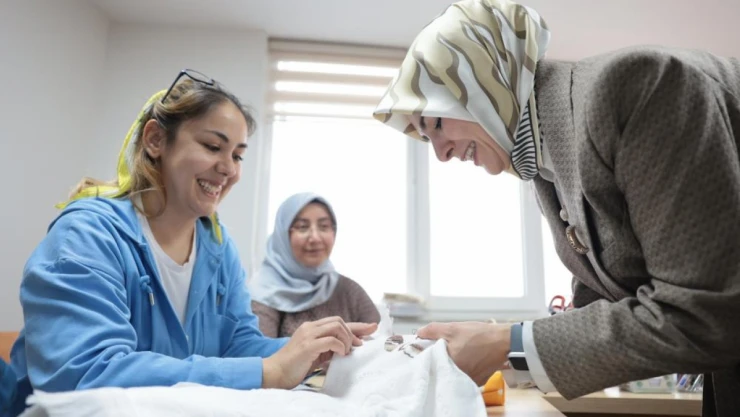 Bakan Göktaş:  'Aile Destek Merkezlerinden 140 Bin Kişi Yararlandı'