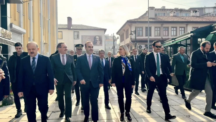 Bakan Kacır Vatandaşlarla Buluştu