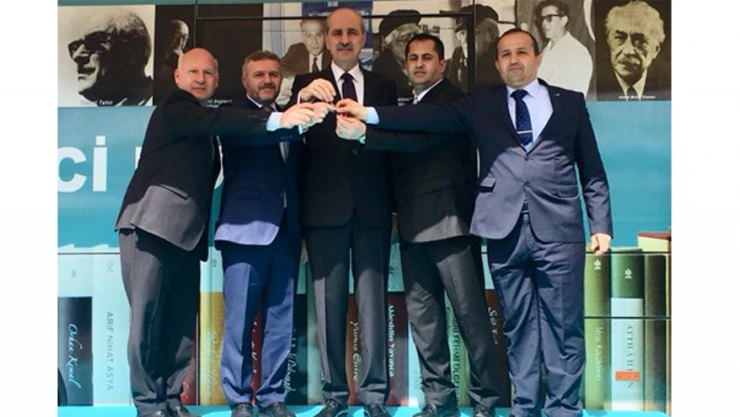 Bakan Kurtulmuş'tan, ilimize Gezici Kütüphane