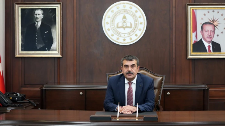 Bakan Tekin'den öğretmenlere müjde
