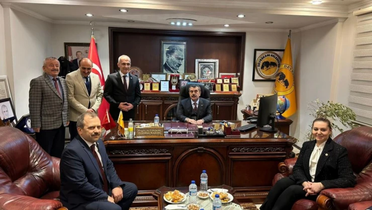 Bakan Tekin, Kastamonu'da Ziyaretlerde Bulundu