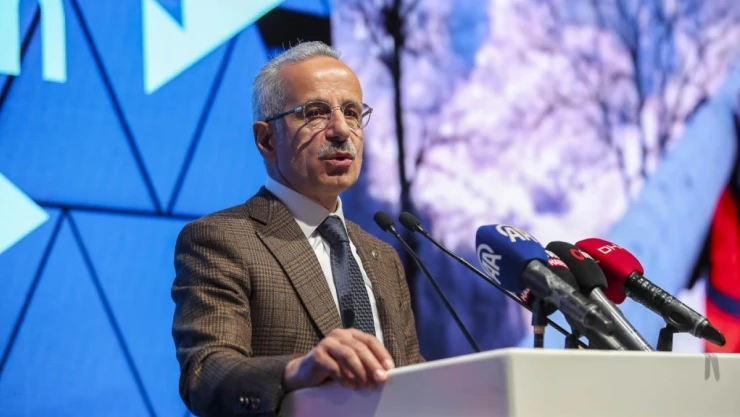 Bakan Uraloğlu: '94,3 Milyon Geniş Bant İnternet Abone Sayısına Ulaştık'