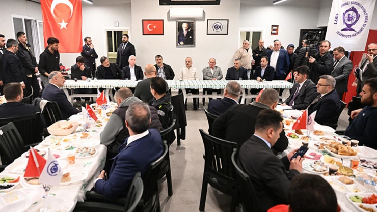 Bakan Uraloğlu, Sahurda Balıkçılarla Bir Araya Geldi