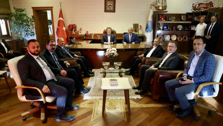 Bakan Yumaklı'dan Taşköprü Belediyesine Ziyaret