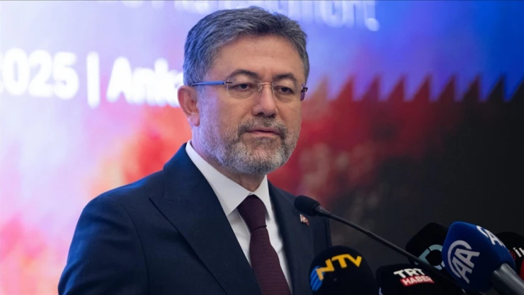 Bakan Yumaklı'dan Uyarı: 'Geleceğimizi Dikkatsizlik Sonucu Yakmayalım'