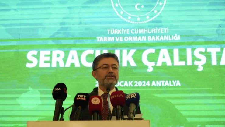 Bakan Yumaklı: 'Seracılığın Yüzde 40'ı Kayıt Altında Değil'