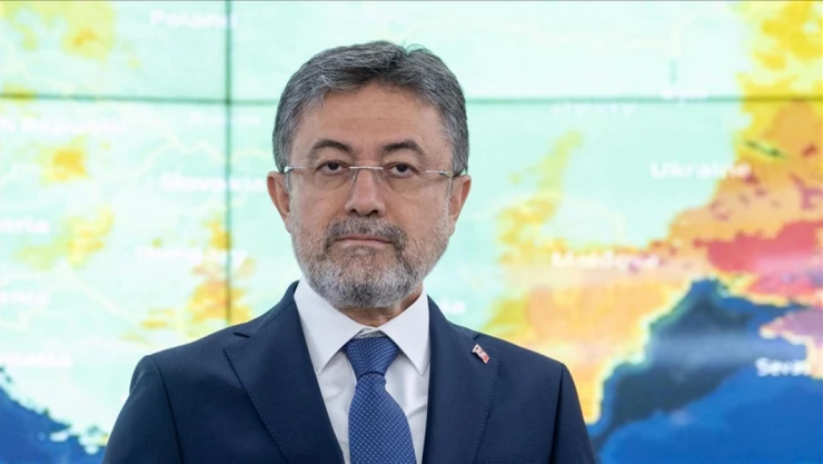 Bakan Yumaklı: 'Sosyal Medyadaki Yangın Öyle Kolay Sönmüyor'