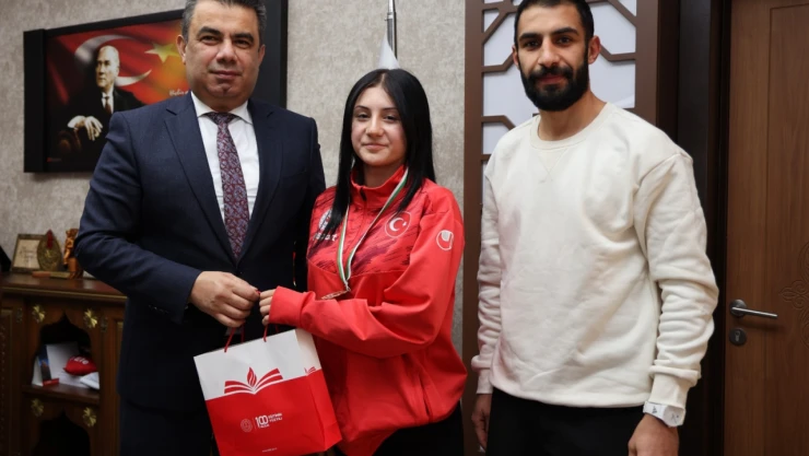 Balkan Şampiyonundan Gümüş'e Ziyaret