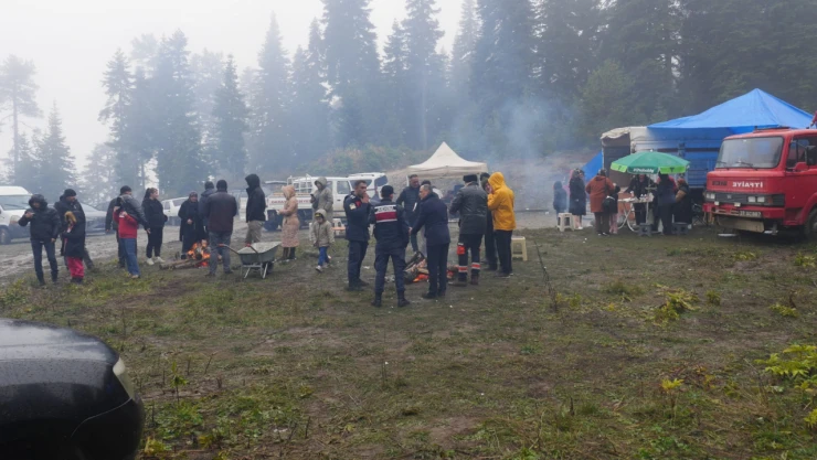 Ballı Baba Türbesi'nde Dualar Edildi