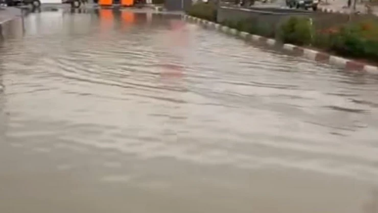 Nehre Dönen Yollar Venedik'e Benzetildi