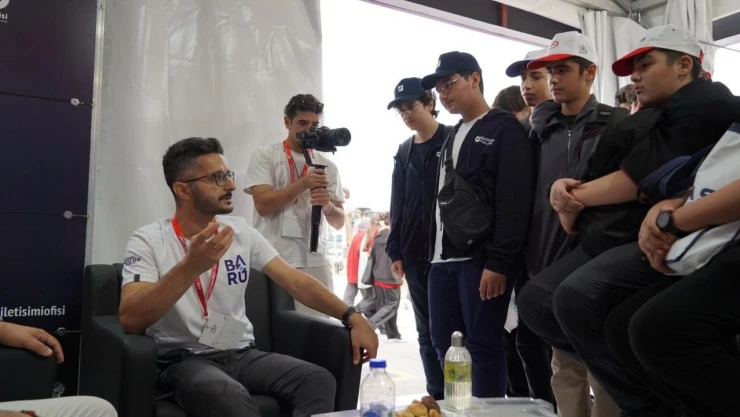 İstanbul'da Bilim Ve Toplum Buluştu