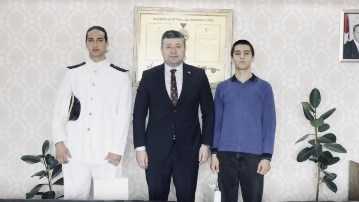 Başarıları Ödüllendirildi