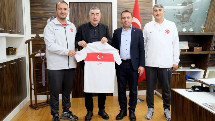 Başkan Baltacı, Misafirlerini Ağırladı