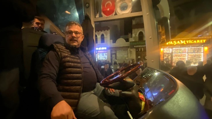 Başkan Çatal gönülleri afet bölgesine taşıyor