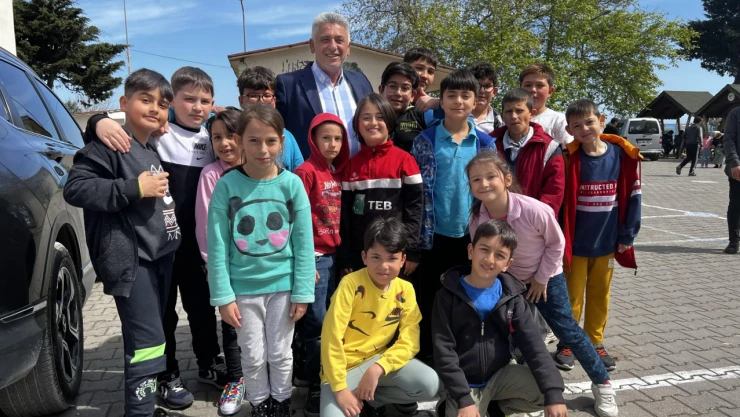 Başkan Demir, Öğrencilere Başarılar Diledi