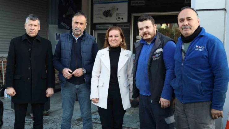 Başkan Köse Esnafların Yeni Yılını Kutladı
