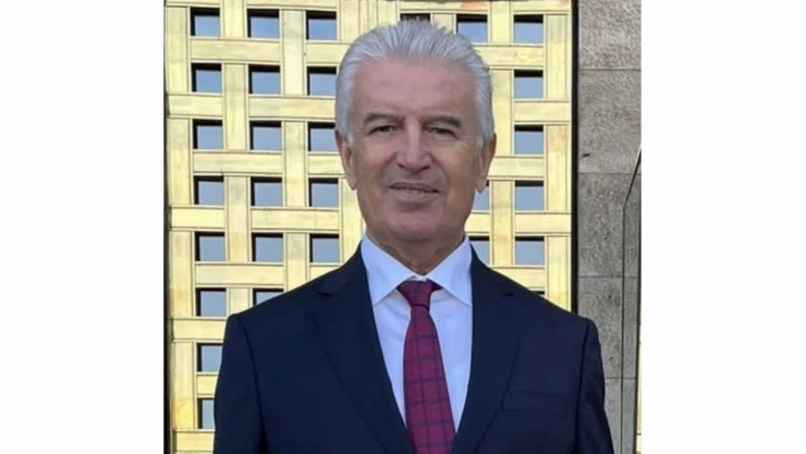 Başkan Taşkan'dan Çiçek Yerine Bağış Çağrısı