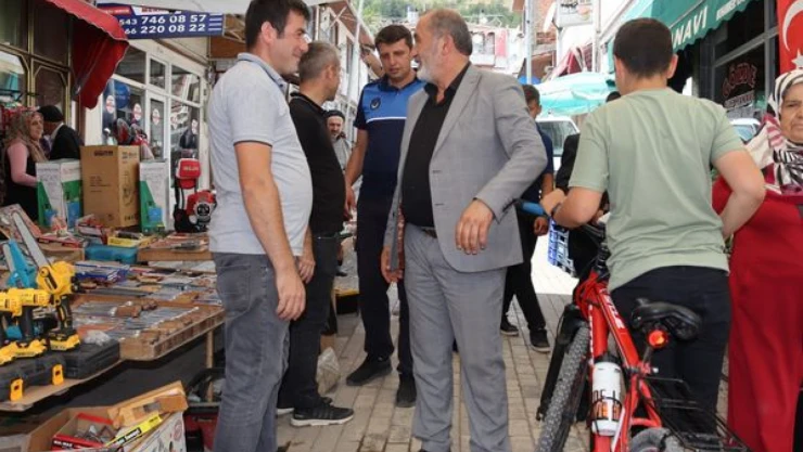 Başkan Turan, vatandaşları dinledi