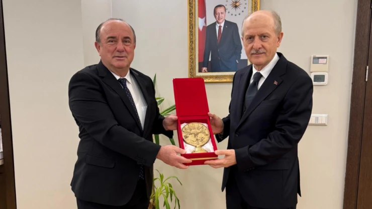 Başkan Uzuner'den Bakan Yardımcısına Ziyaret